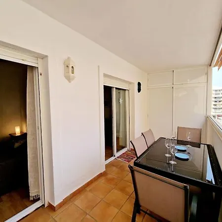 Alcantara Tower 2 Bedrooms Apartamento